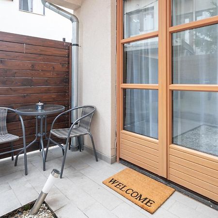 オラデアHouse Flatアパートメント エクステリア 写真